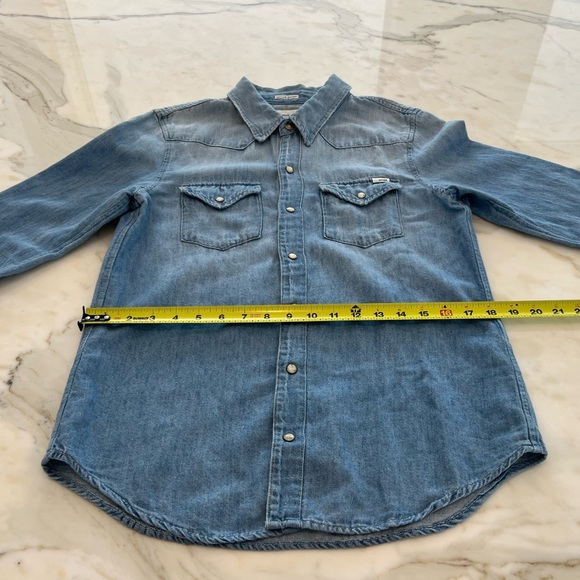 MOTHER DENIM CATCH MY DRIFT DISTRESSED SHIRT SIZE MEDIUM NWOTS! - Picture 13 of 17